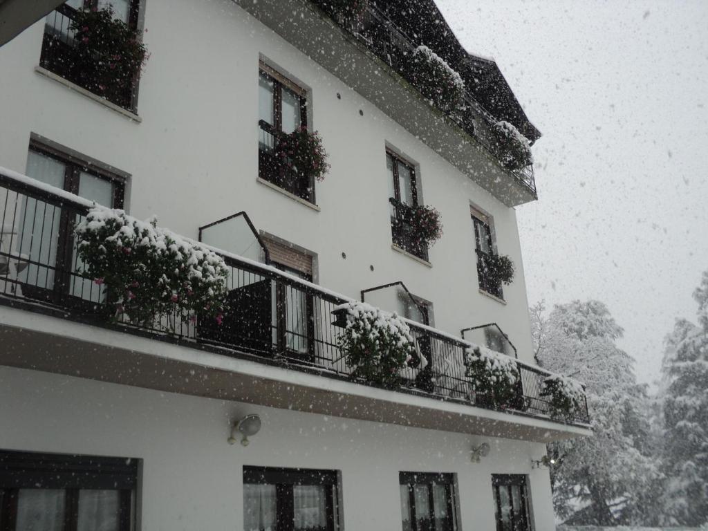 Albergo Del Cacciatore Cremeno Luaran gambar